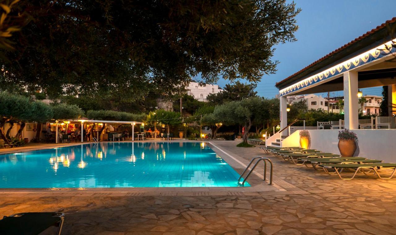 Villea Village Makrýgialos Exterior foto